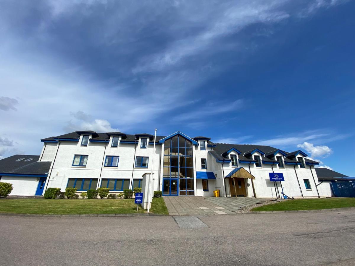 Waterfront Lodge - Accommodation Only フォート・ウィリアム エクステリア 写真