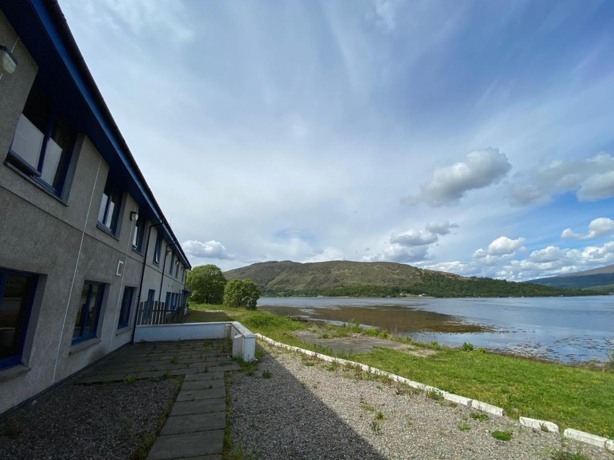 Waterfront Lodge - Accommodation Only フォート・ウィリアム エクステリア 写真