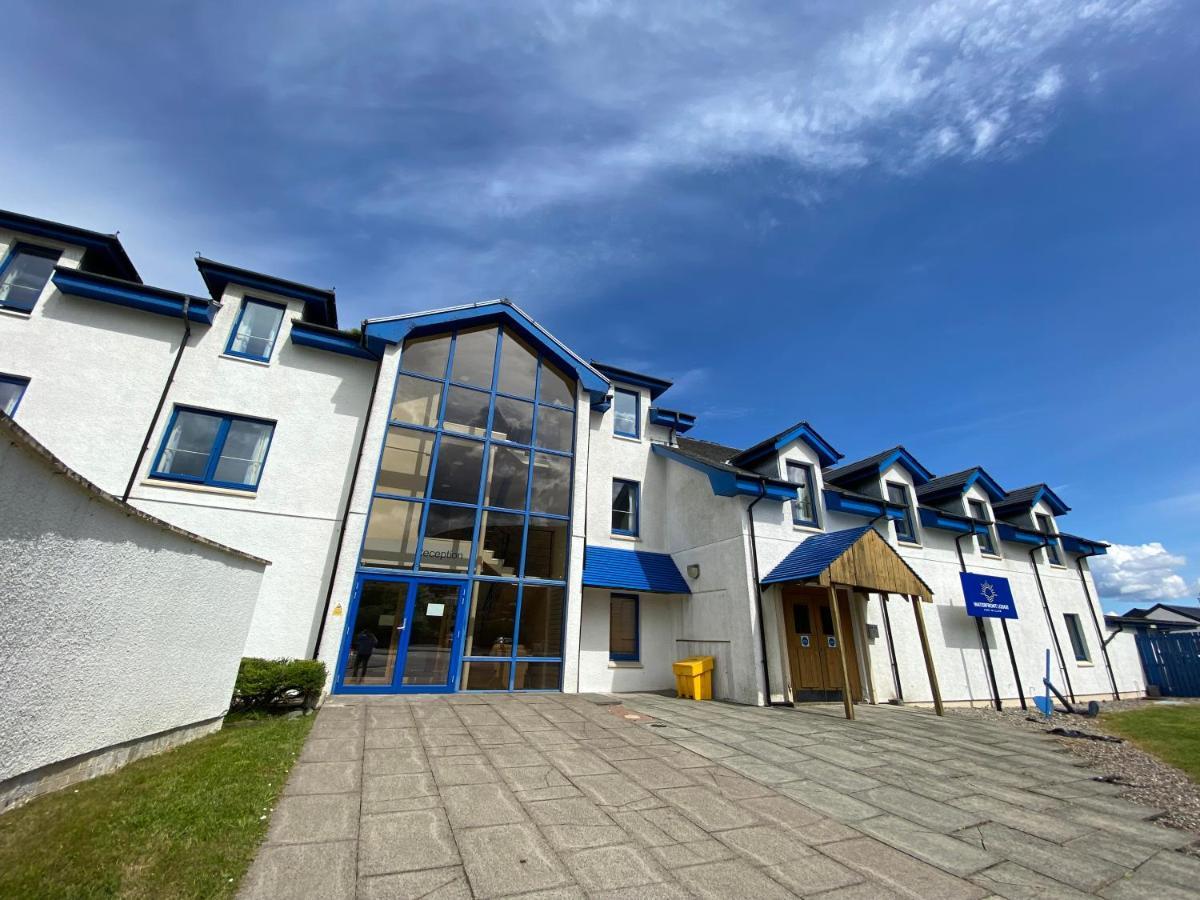 Waterfront Lodge - Accommodation Only フォート・ウィリアム エクステリア 写真