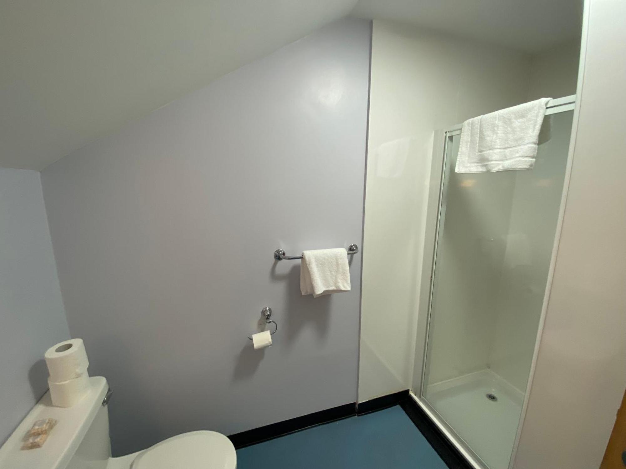 Waterfront Lodge - Accommodation Only フォート・ウィリアム 部屋 写真